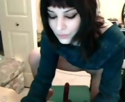 Tattooed Hot Cam Girl Fucks Herself