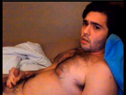 Cute hairy guy jacking on webcam