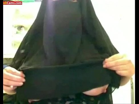 Cam Hijab Girl Show